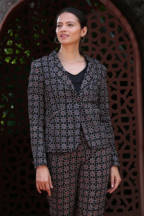 Midnight Madness comfortable winter coatOkhai 'Verve' Hand Block Ajrakh Pure Cotton Blazer