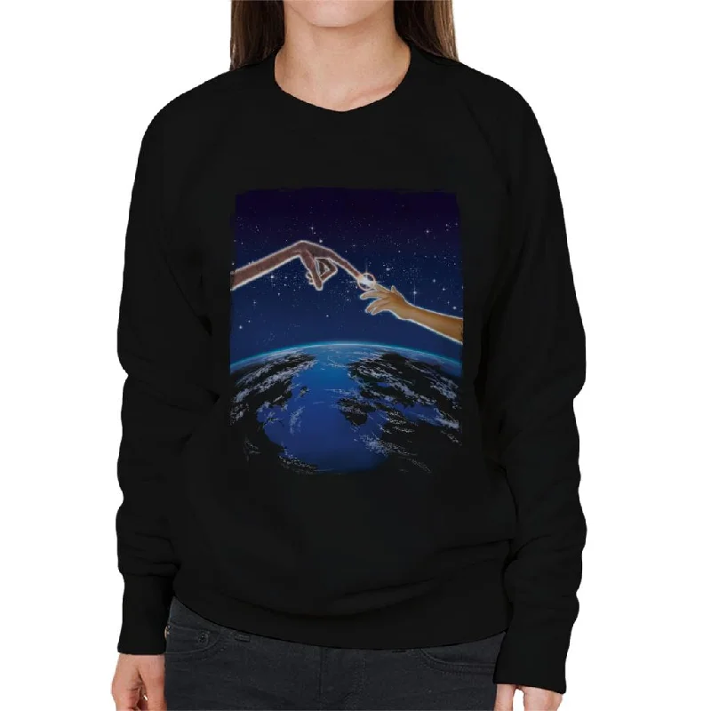 Mega Deal loose fit sports sweatshirtE.T. Earth Movie Poster Women's Sweatshirt