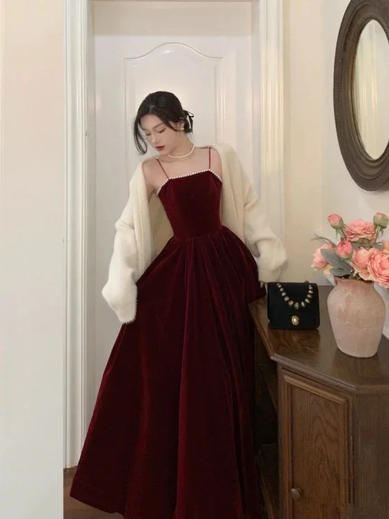 Deep Discounts fitted dressSpaghetti Straps Burgundy Velvet Prom Dress Simple Prom Dress Party Dress Y659 Deep Discounts fitted dressSpaghetti Straps Burgundy Velvet Prom Dress Simple Prom Dress Party Dress Y659