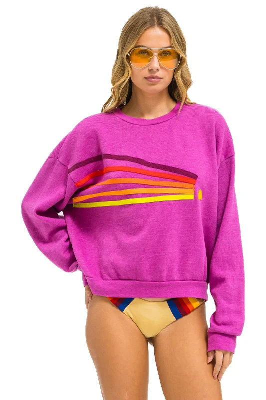 chic active hoodieDAYDREAM RELAXED CREW SWEATSHIRT - MAGENTA