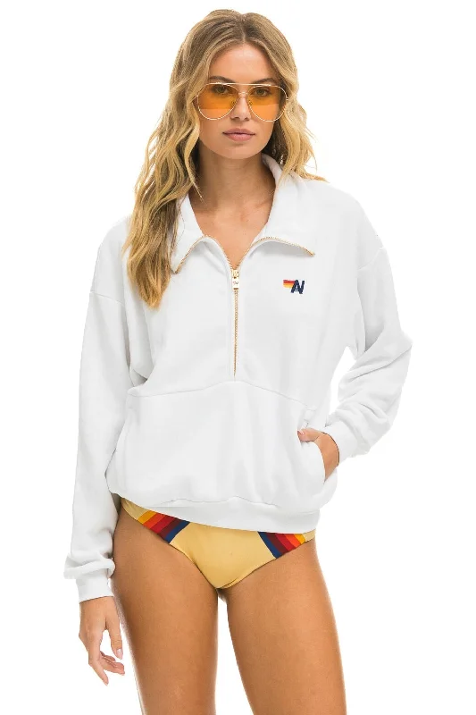 Final Markdown athletic casual sweatshirtLOGO EMBROIDERY HALF ZIP SWEATSHIRT - WHITE Final Markdown athletic casual sweatshirtLOGO EMBROIDERY HALF ZIP SWEATSHIRT - WHITE