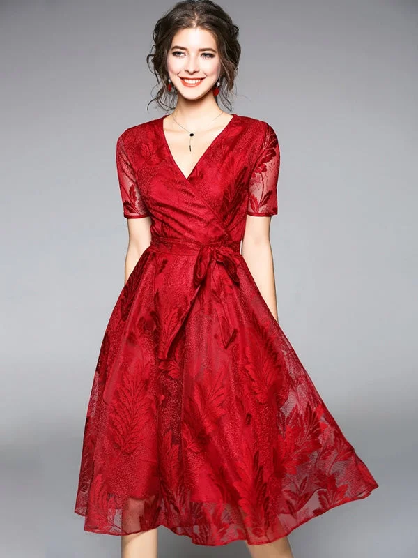Blowout Sale Lace Homecoming Dresses Burgundy Short Sleeve Short Prom Dress Party Dress JK648