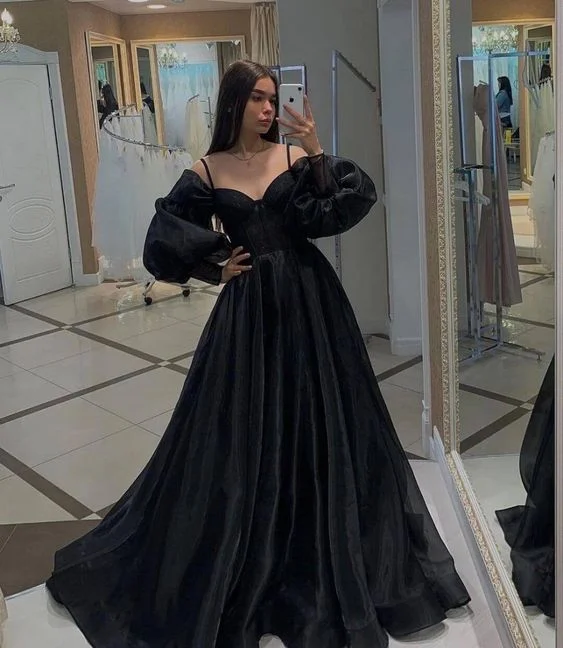 boho-chic dressBlack Long Sleeves Prom Dresses,Organza Formal Dresses,Party Dress with Train Y1775