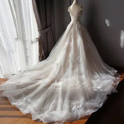 Friends and Family Sale Ball Gown Off Shoulder Sleeveless Sweetheart Appliques Beading Tulle Wedding Dresses