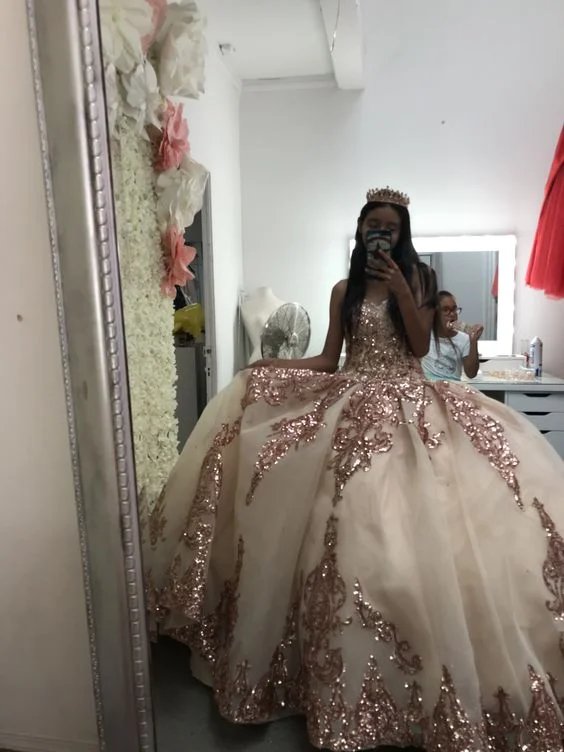 Overstock summer dressRose Gold Sweetheart Puffy Princess Ball Gown Sweet 16 Dress Beaded Applique Quinceanera Dresses Y827 Overstock summer dressRose Gold Sweetheart Puffy Princess Ball Gown Sweet 16 Dress Beaded Applique Quinceanera Dresses Y827