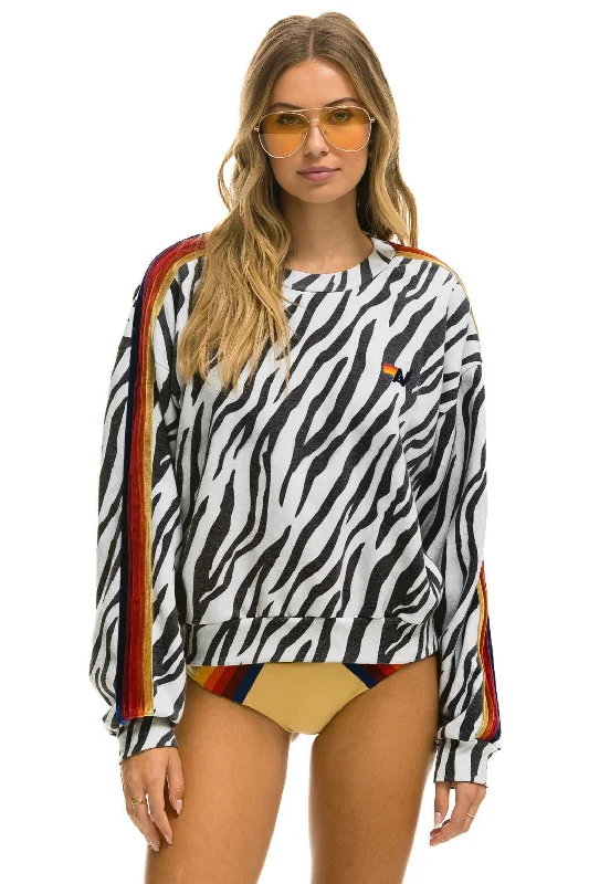 cool activewear hoodieCLASSIC RELAXED FIT CREW SWEATSHIRT - ZEBRA