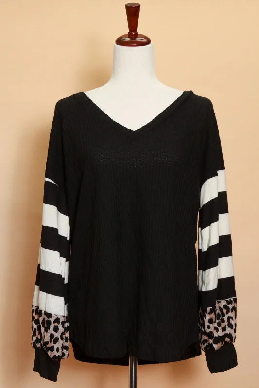 Clearance Event stylish coatBlack Stripe Animal Sleeve Sweater (5pc)