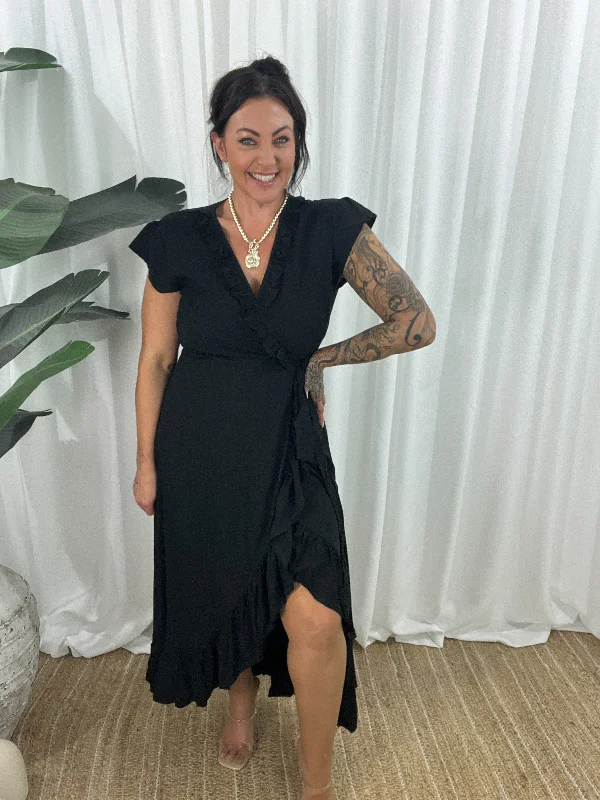 Steals and Deals relaxed fit dressTanae Dress - Black