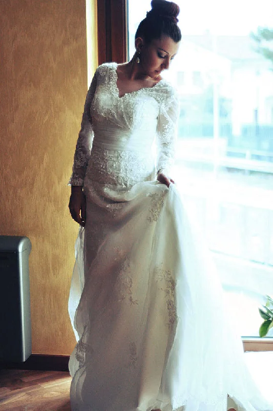 Shop and Save A-line V-neck Floor Length Tulle Applique Lace Wedding Dress