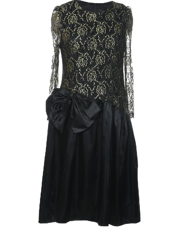 modern outerwearFloral Lace Evening Dress - XL