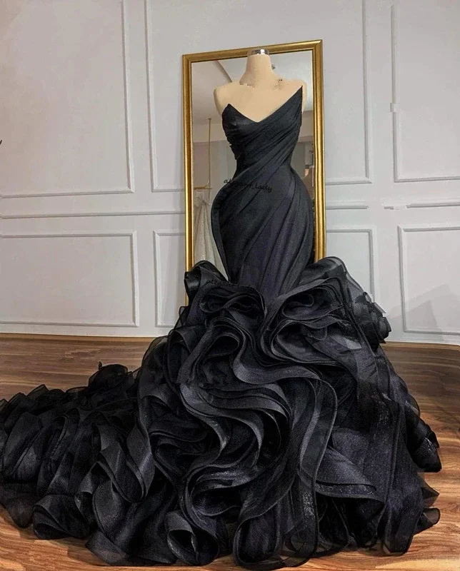Closeout Sale off-shoulder dressWomen's Mermaid Wedding Dress Gothic Organza Corset Cascading Ruffles Back Train Brides Dress Y988
