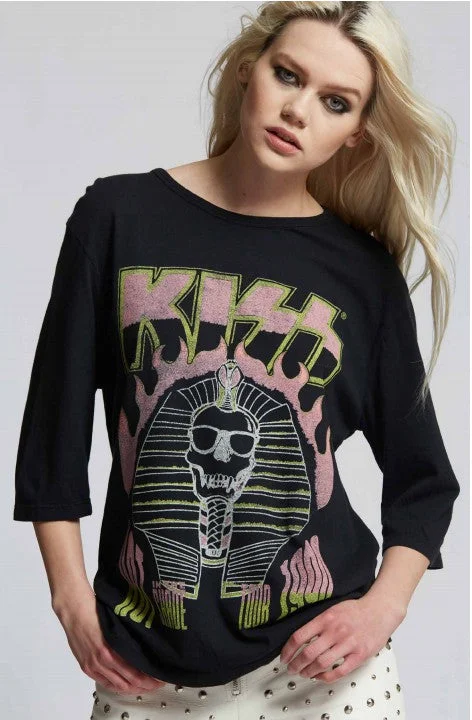 oversized gym sweatshirtKiss Hot in the Shade Tour 3/4 Sleeve Tee