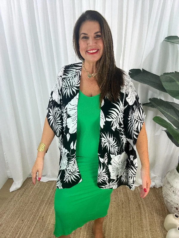 Deal Explosion flowy evening dressTabitha Kaftan