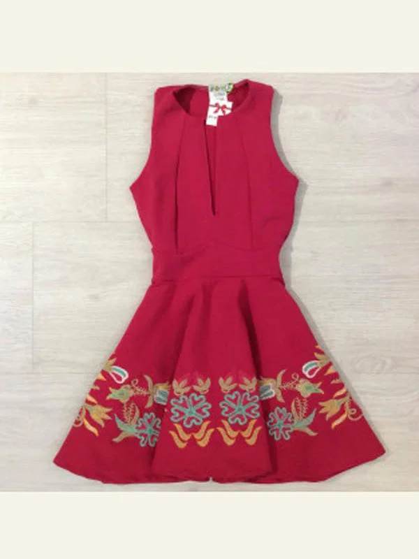 Midnight Madness Homecoming Dress Beautiful V-neck Embroidery Short Prom Dress Party Dress JKS054