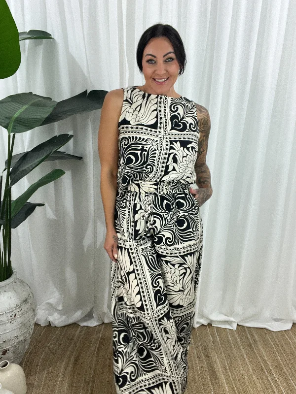Best Bargains elegant maxi dressFinlay Set- Black/ Off White